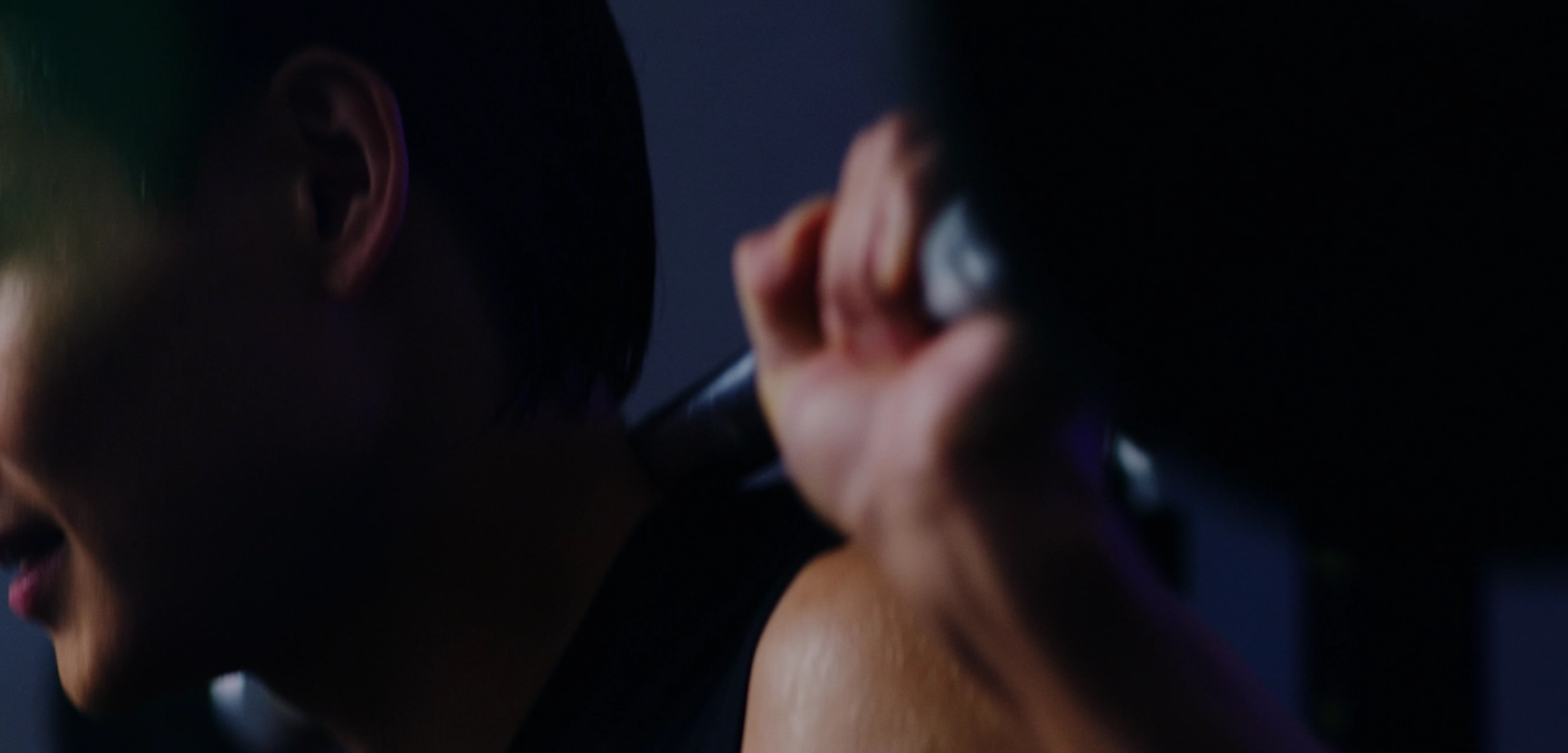 トレーニング中の男性